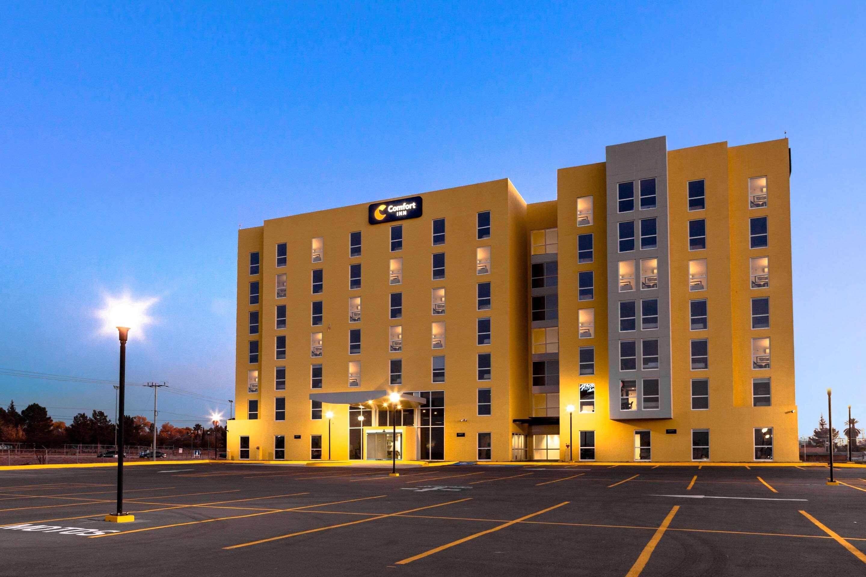 Comfort Inn Delicias Exterior foto